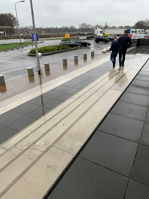 concrete, prefab, stair, anti-slip, stair nose